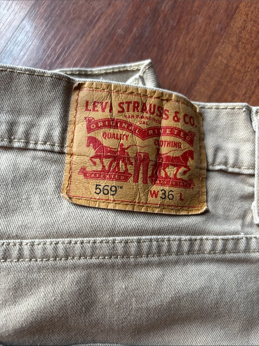 Men's Classic Levi Tan Workwear Shorts